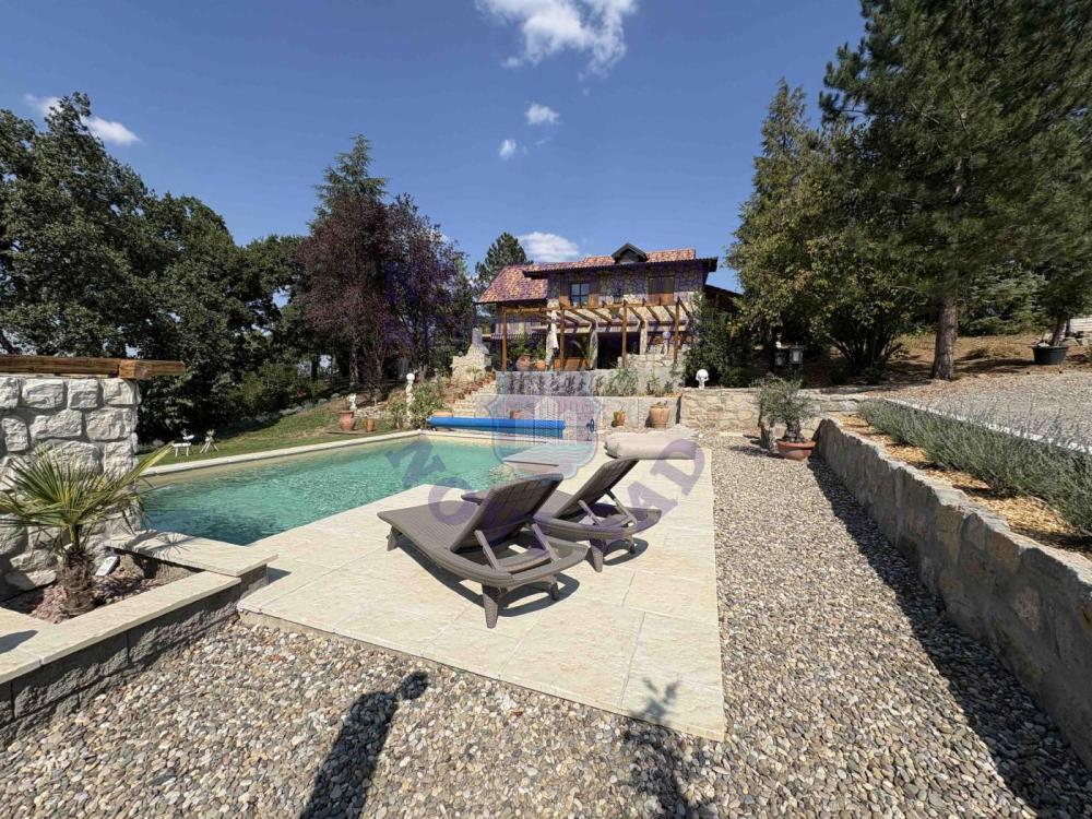 Slika 1 -  Kuća na prodaju, 42m2, 906.500€