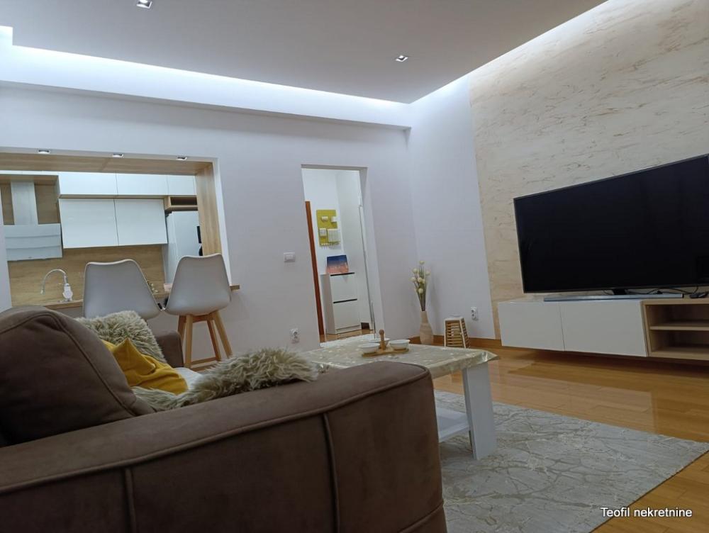 Slika 1 - Bulevar kralja Aleksandra, Dvosoban stan na prodaju, 50m2, 214.900€
