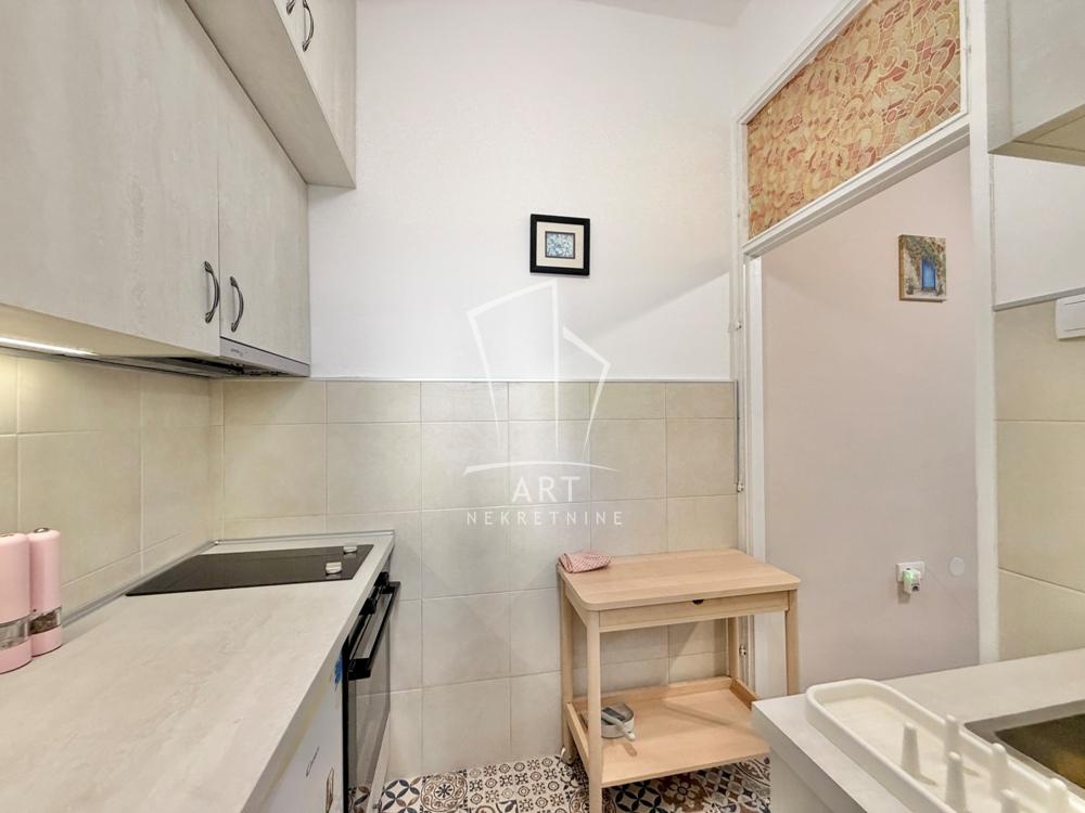 Slika 5 - Luke Vojvodića, Jednosoban stan za izdavanje, 20m2, 350€
