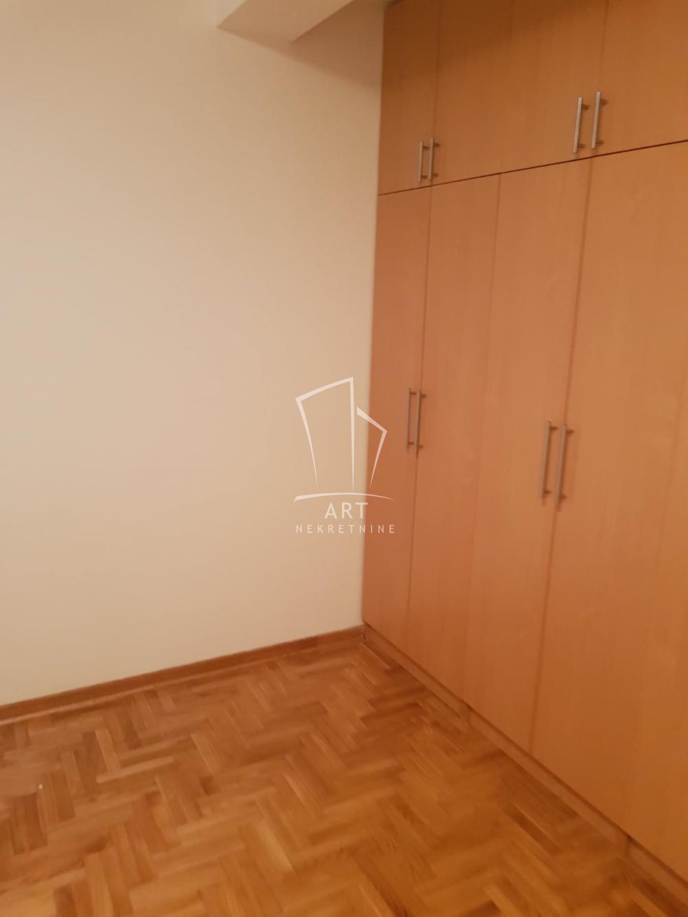 Slika 2 - Branka Krsmanovića, Dvosoban stan za izdavanje, 53m2, 600€