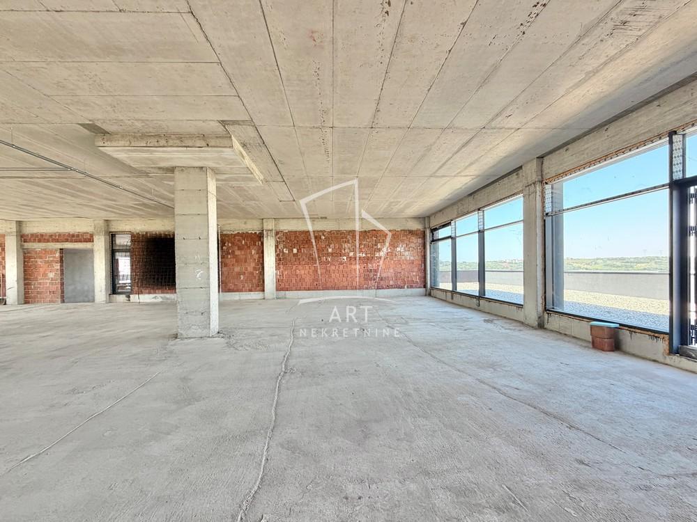 Slika 3 - Smederevski put,  Lokal za izdavanje, 940m2, 7.800€