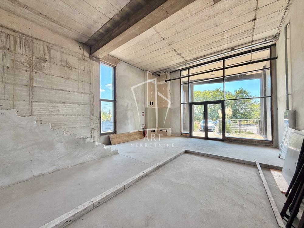 Slika 10 - Smederevski put,  Lokal za izdavanje, 940m2, 7.800€