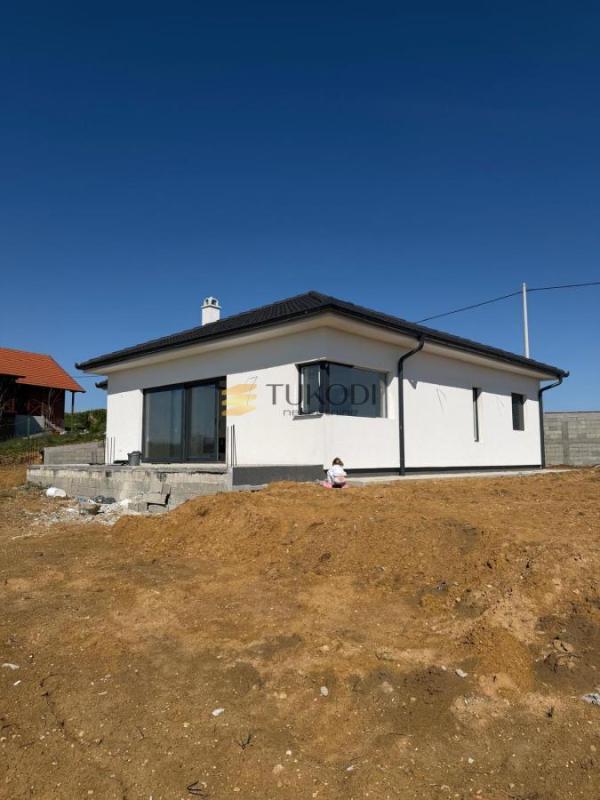 Slika 1 -  Plac na prodaju, Sopot, Rogača, 350.000€