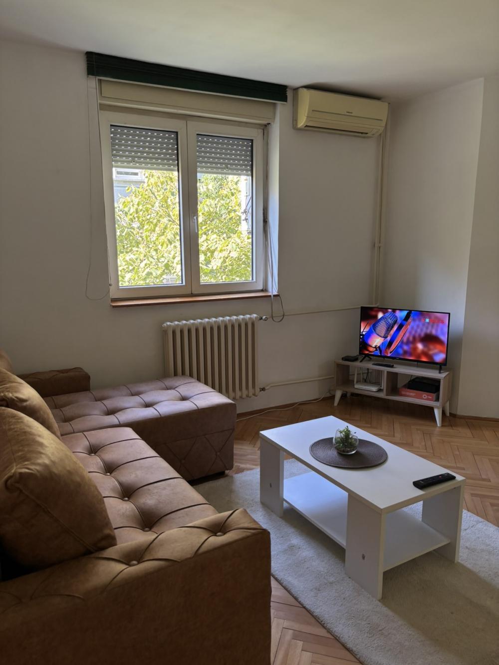 Slika 1 - Knez Miletina, Jednosoban stan za izdavanje, 32m2, 500€