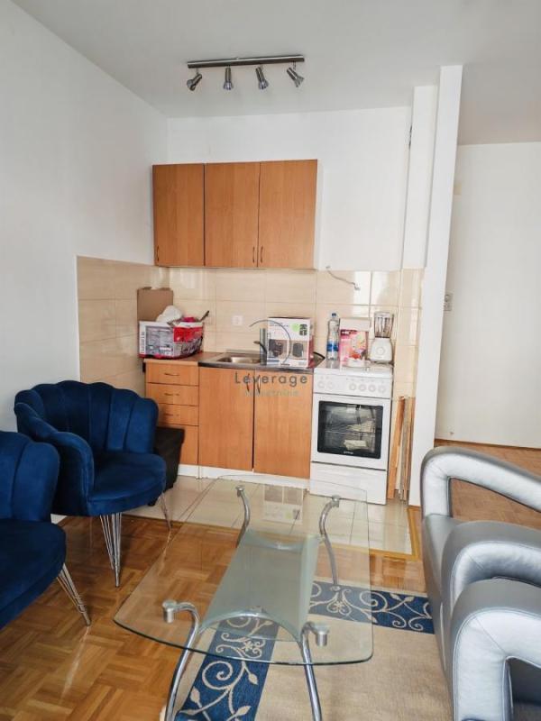 Slika 3 - Kosovopoljska, Jednoiposoban stan na prodaju, 37m2, 80.000€
