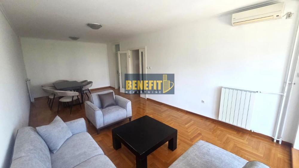 Slika 3 - Trosoban stan za izdavanje, 84m2, 1.000€