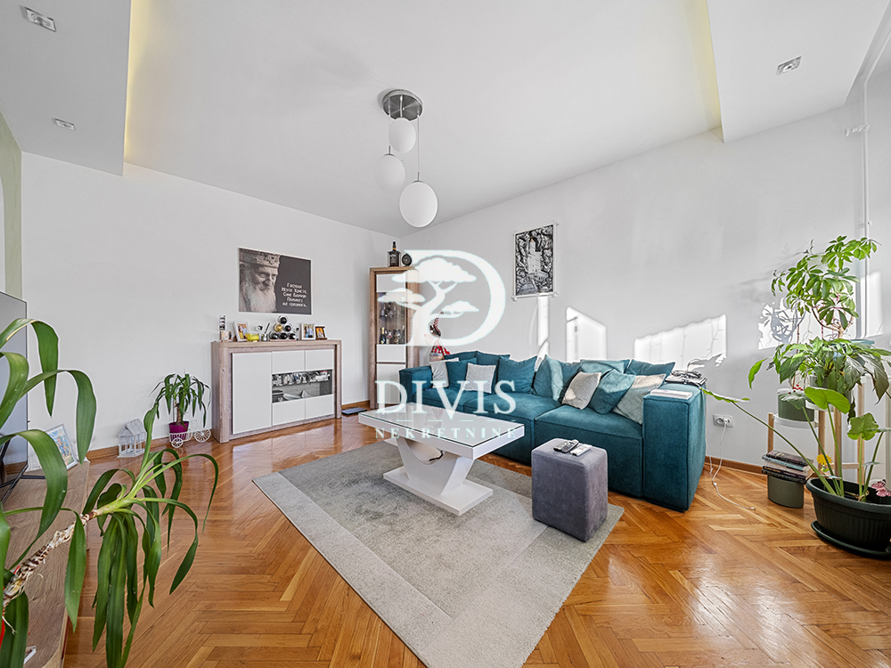 Slika 1 - Radovana Simića Cige, Trosoban stan na prodaju, 68m2, 215.000€