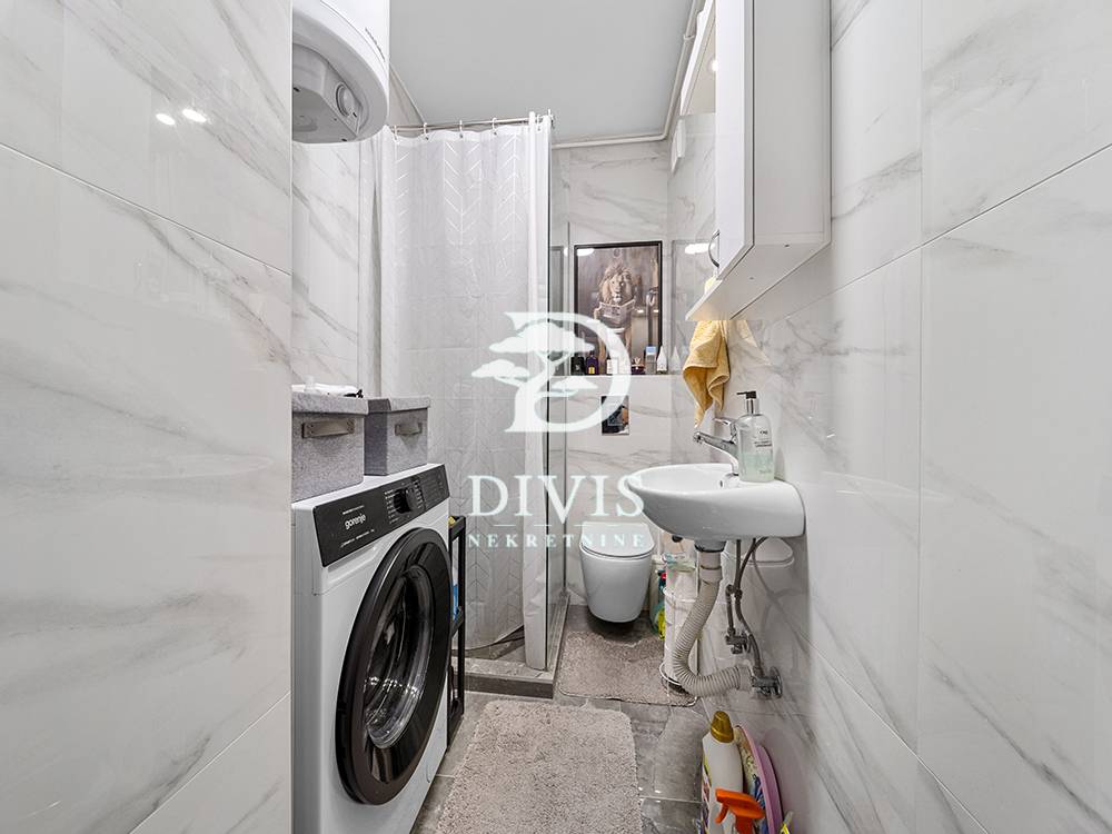 Slika 10 - Radovana Simića Cige, Trosoban stan na prodaju, 68m2, 215.000€