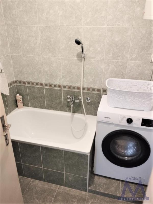 Slika 11 - Dvosoban stan za izdavanje, 400€