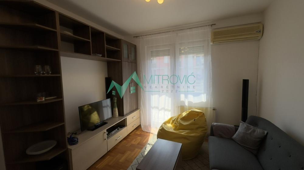 Slika 1 - Jednoiposoban stan za izdavanje, 37m2, 400€