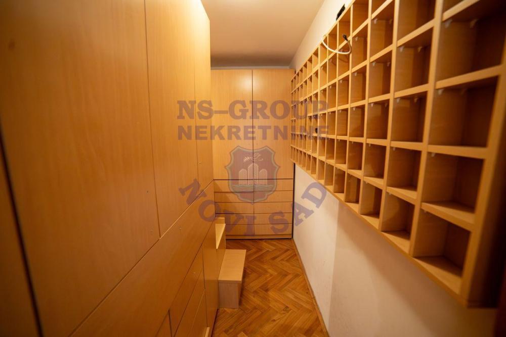 Slika 9 - Petosoban stan na prodaju, 154m2, 257.500€