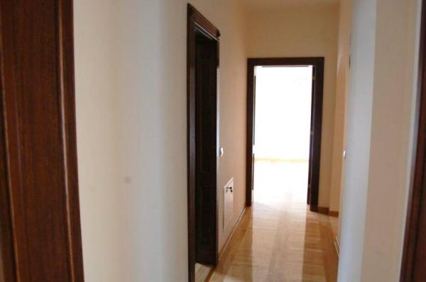 Slika 5 - Jevrema Grujića, Petosoban stan za izdavanje, 300m2, 2.500€