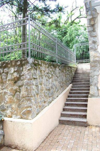 Slika 9 - Jevrema Grujića, Petosoban stan za izdavanje, 300m2, 2.500€