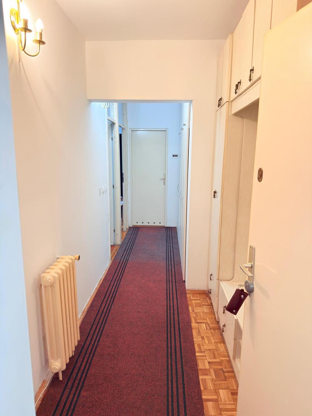 Slika 9 - Nehruova, Jednosoban stan za izdavanje, 38m2, 450€