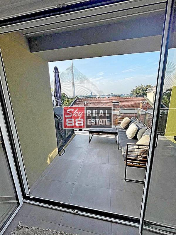 Slika 9 - Petosoban stan za izdavanje, 180m2, 2.500€