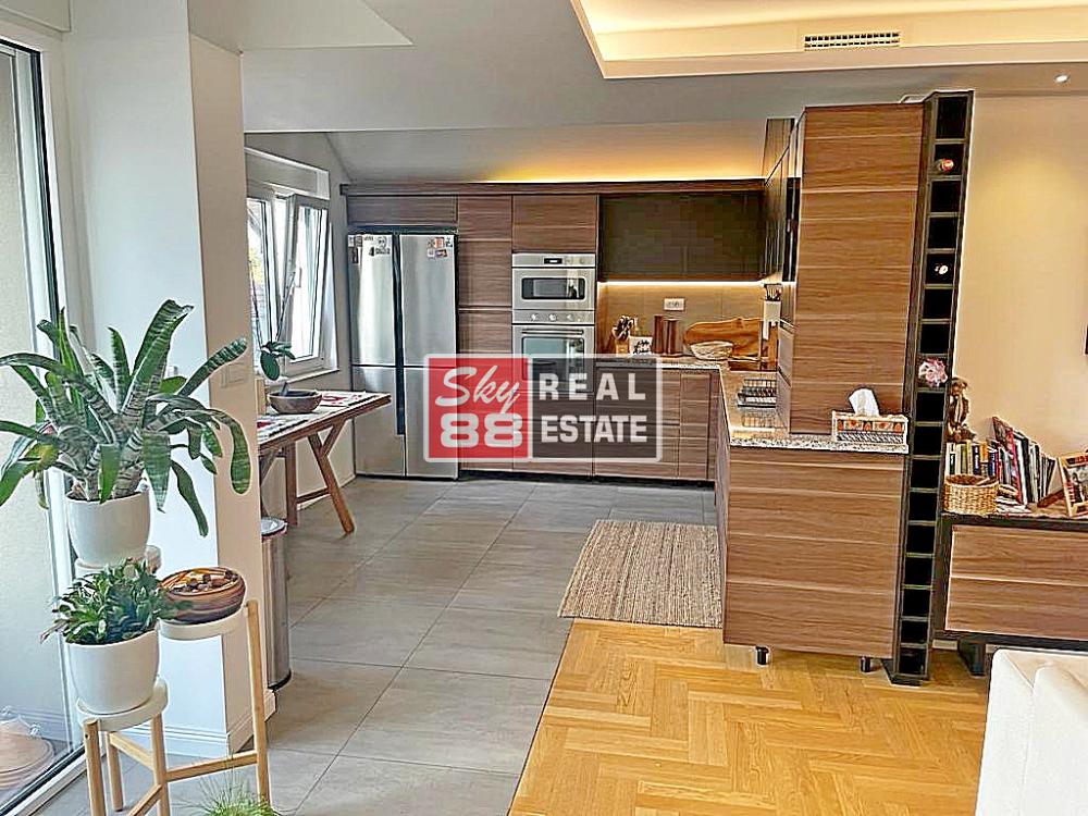 Slika 2 - Petosoban stan za izdavanje, 180m2, 2.500€