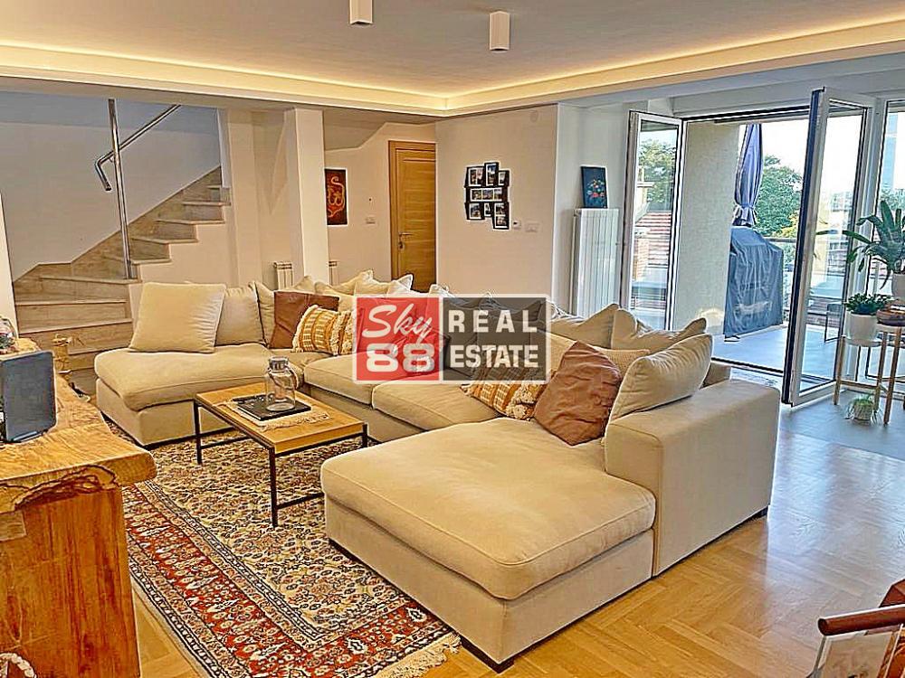 Glavna slika -Petosoban stan za izdavanje, 180m2, 2.500€