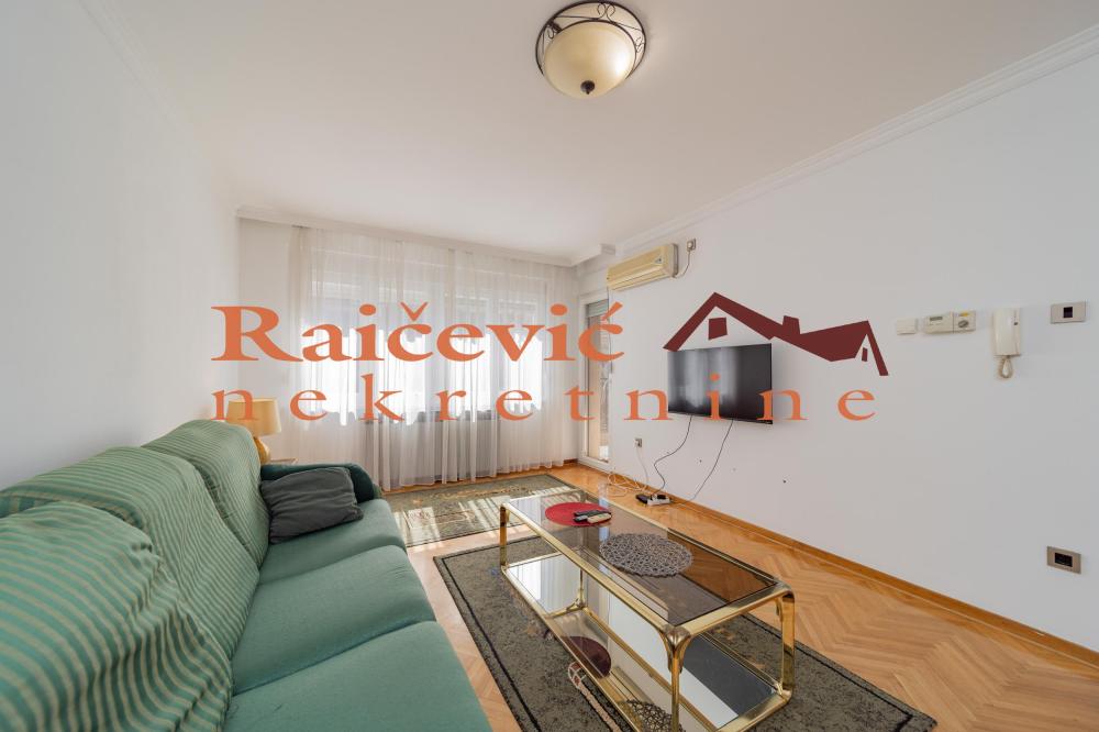 Slika 5 - Admirala Vukovica, Dvosoban stan za izdavanje, 60m2, 600€