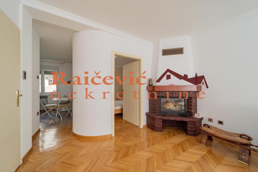 Slika 6 - Admirala Vukovica, Dvosoban stan za izdavanje, 60m2, 600€