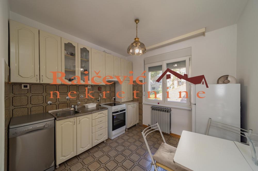 Slika 11 - Admirala Vukovica, Dvosoban stan za izdavanje, 60m2, 600€