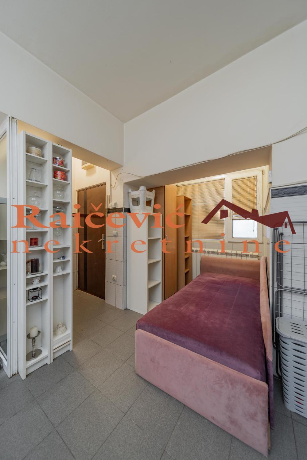 Slika 2 - Bulevar kralja Aleksandra, Jednoiposoban stan na prodaju, 38m2, 100.000€
