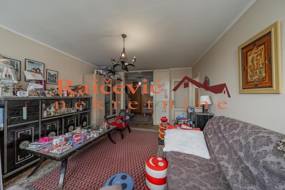 Slika 1 - Bulevar Zorana Djindjica, Trosoban stan na prodaju, 67m2, 229.000€