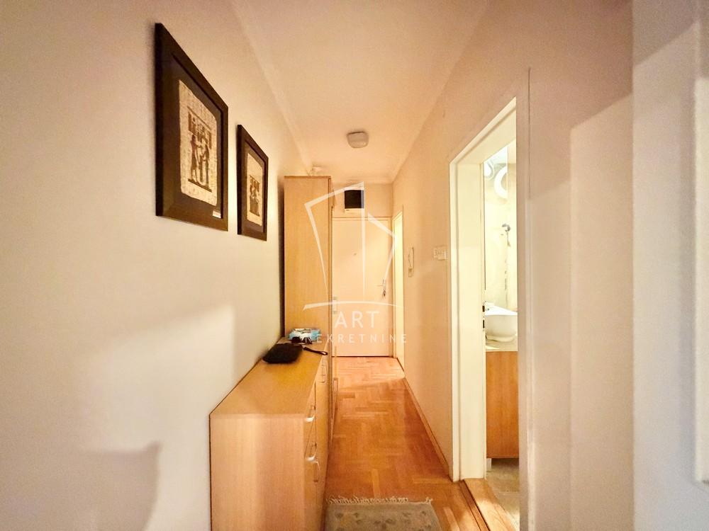 Slika 4 - Mihaila Todorovića, Trosoban stan na prodaju, 69m2, 235.000€
