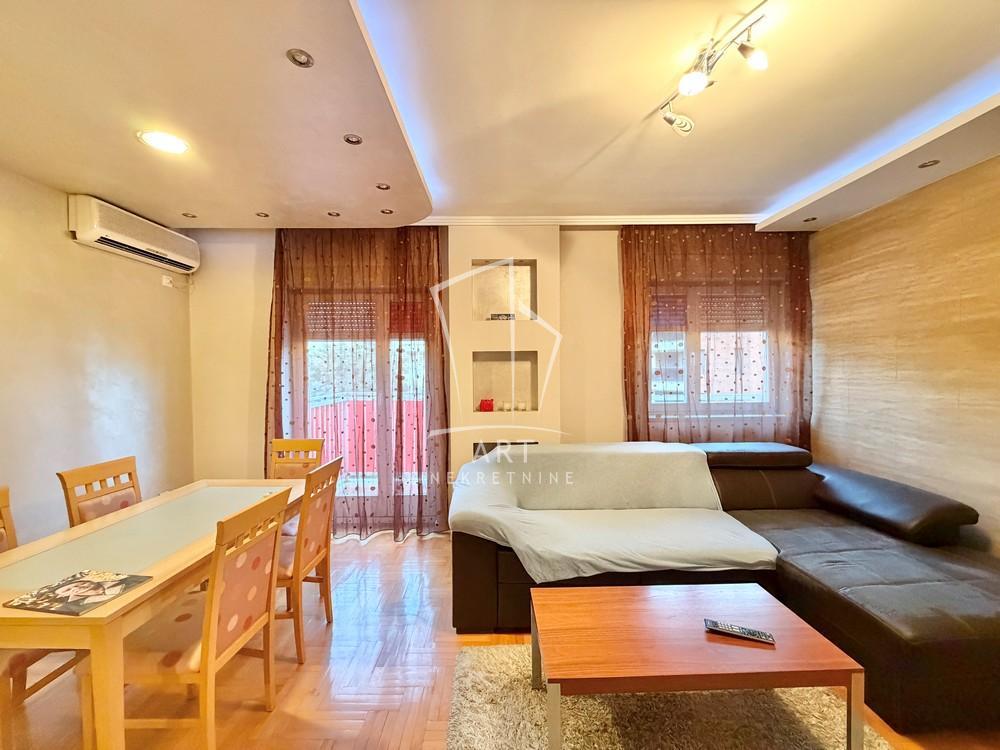 Glavna slika -Mihaila Todorovića, Trosoban stan na prodaju, 69m2, 235.000€