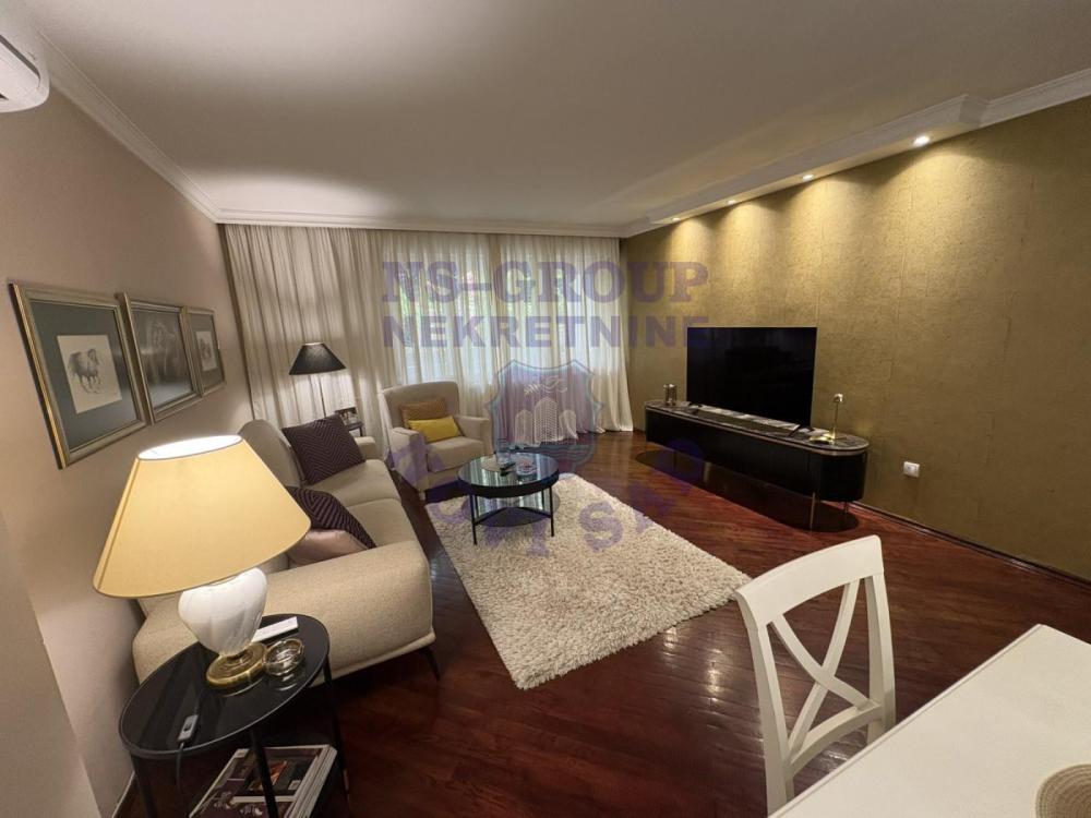 Slika 1 - Četvorosoban stan na prodaju, 86m2, 226.600€