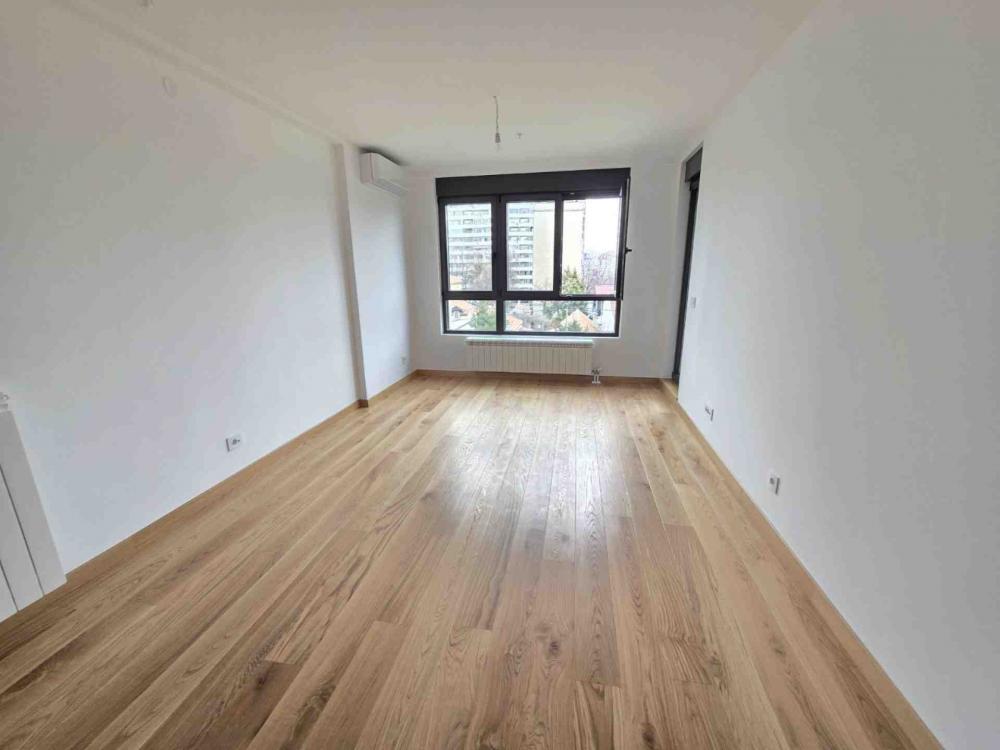 Glavna slika oglasa 411872