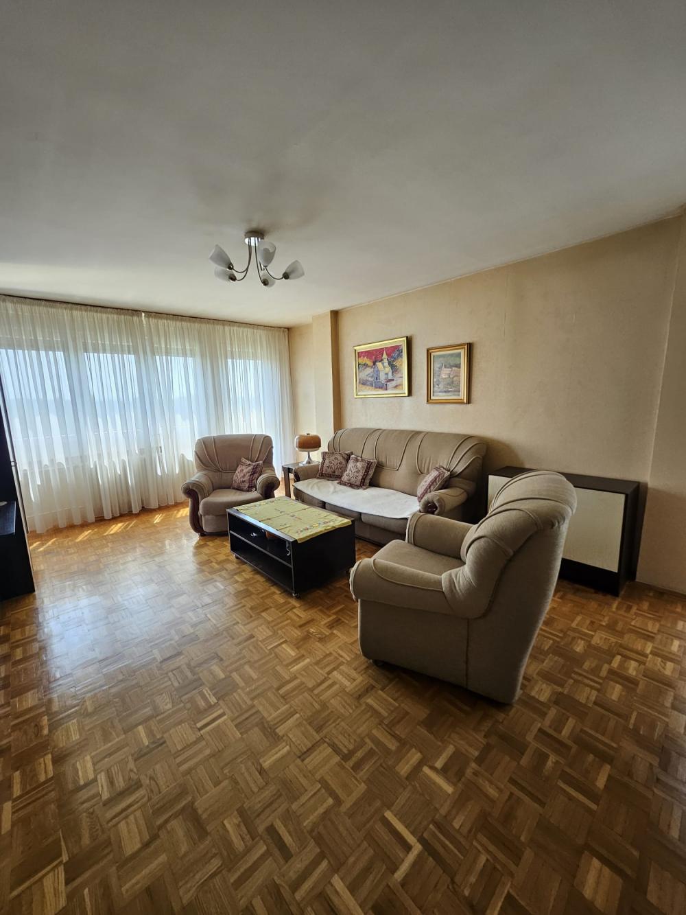 Slika 1 - Jurija Gagarina, Trosoban stan na prodaju, 87m2, 299.000€