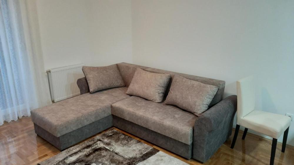 Slika 1 - Jednosoban stan za izdavanje, 28m2, 350€