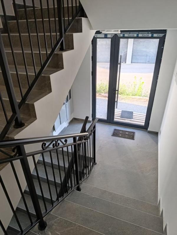 Slika 7 - Četvoroiposoban stan na prodaju, 140m2, 360.000€