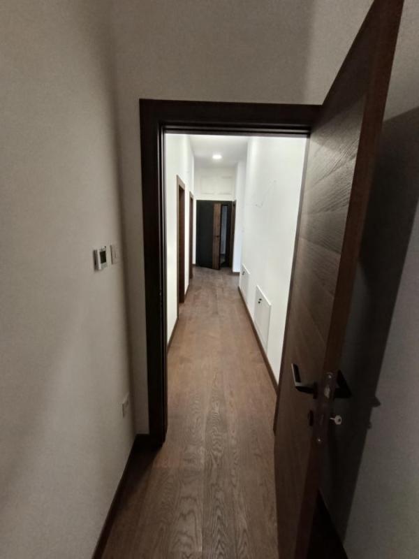 Slika 5 - Četvoroiposoban stan na prodaju, 140m2, 360.000€