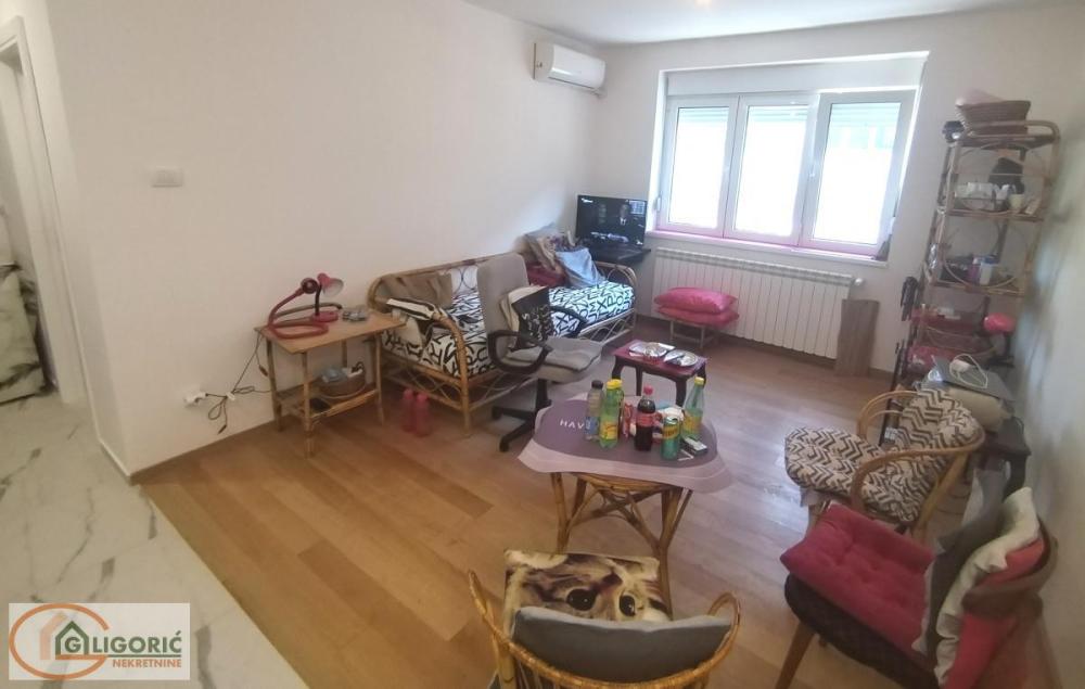Slika 1 - Dvoiposoban stan na prodaju, 49m2, 160.000€