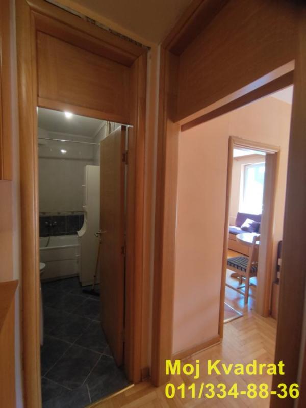 Slika 8 - Jednoiposoban stan na prodaju, 33m2, 175.000€