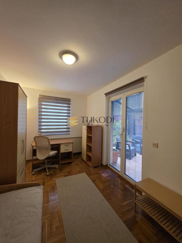 Slika 9 - Trosoban stan za izdavanje, 100m2, 1.000€