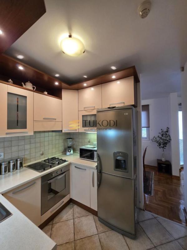 Slika 5 - Trosoban stan za izdavanje, 100m2, 1.000€