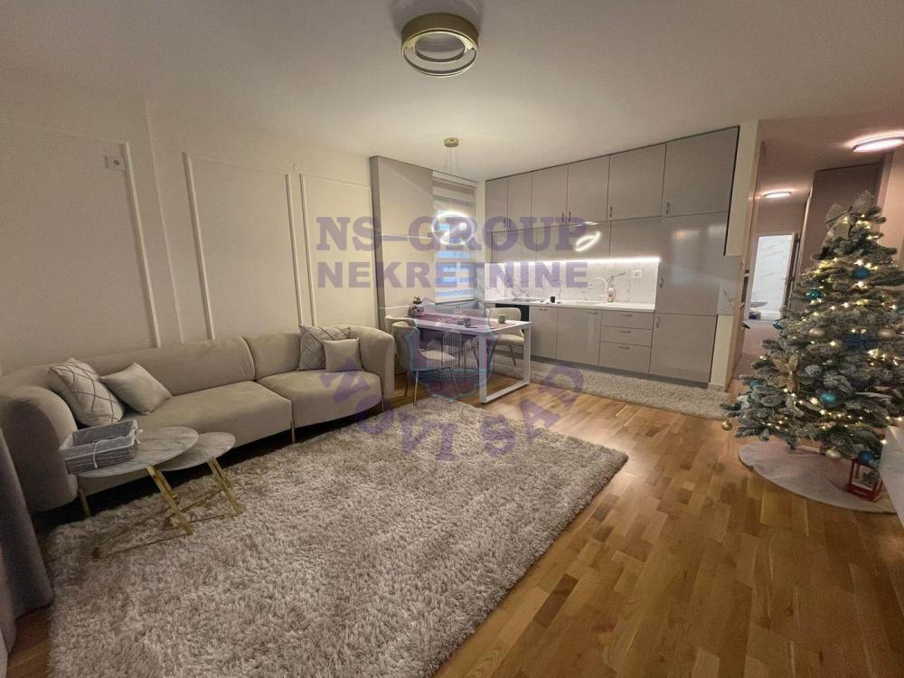 Glavna slika -Četvorosoban stan na prodaju, 75m2, 272.950€