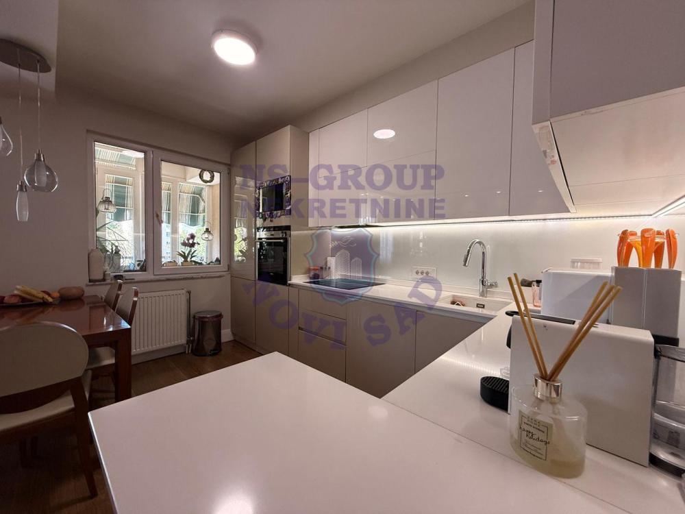 Slika 2 - Petosoban stan na prodaju, 146m2, 375.950€