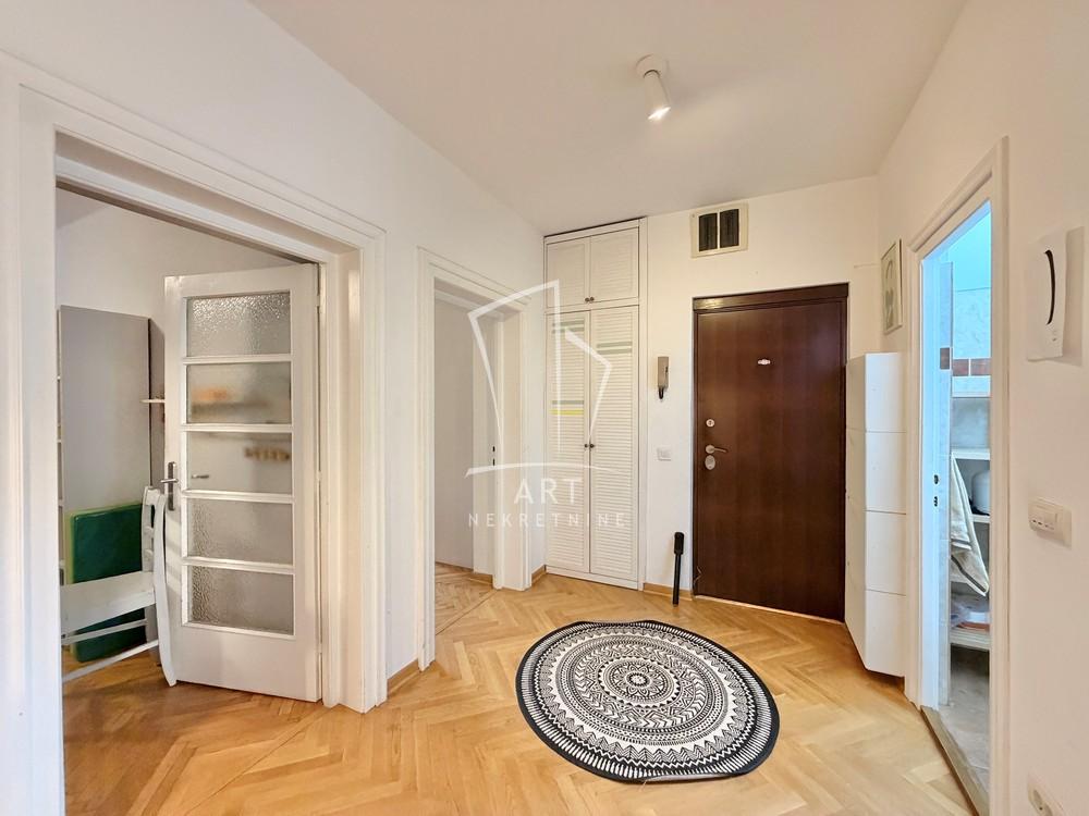 Slika 10 - Visokog Stevana, Trosoban stan na prodaju, 61m2, 290.000€