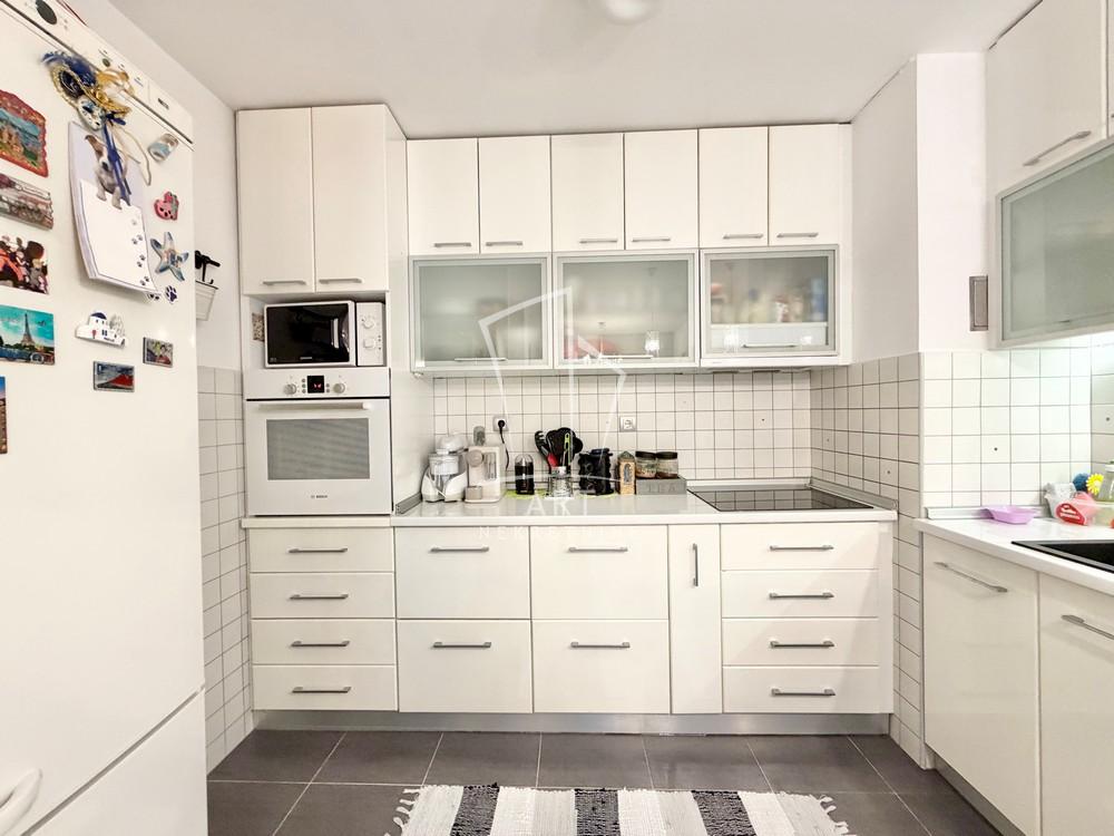 Slika 6 - Braće Srnić, Dvoiposoban stan na prodaju, 70m2, 213.000€