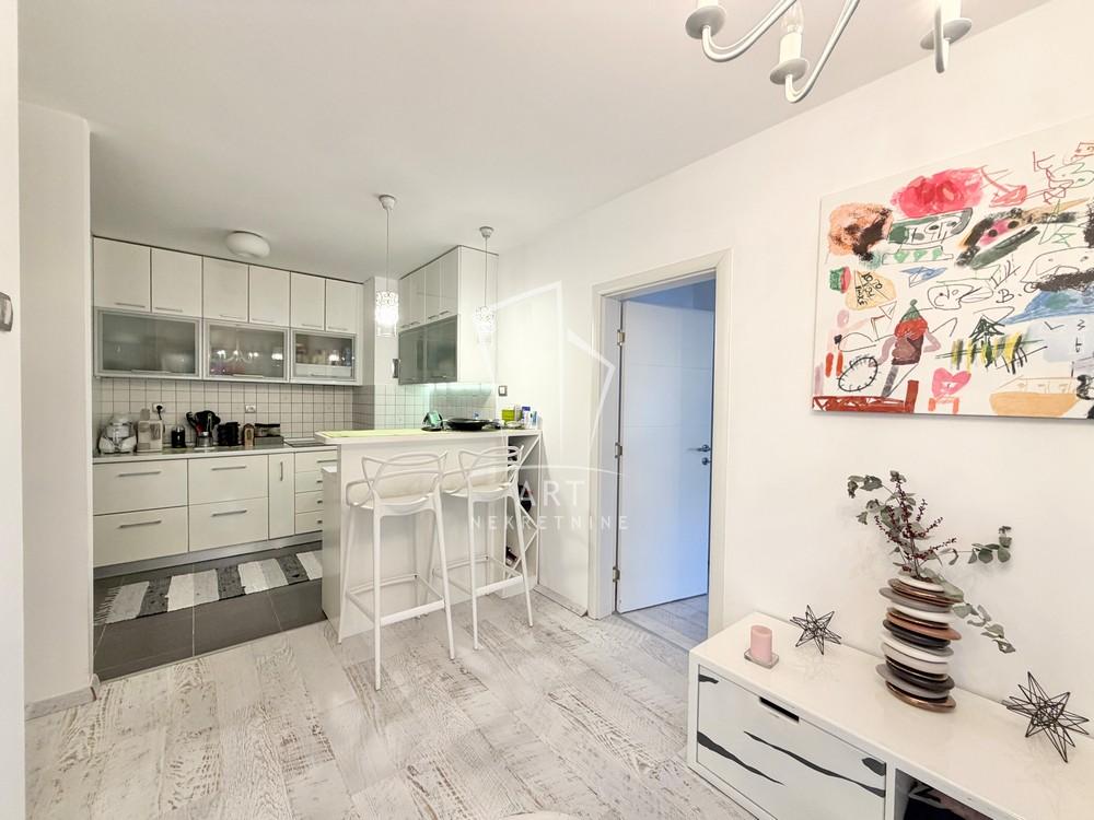 Slika 4 - Braće Srnić, Dvoiposoban stan na prodaju, 70m2, 213.000€