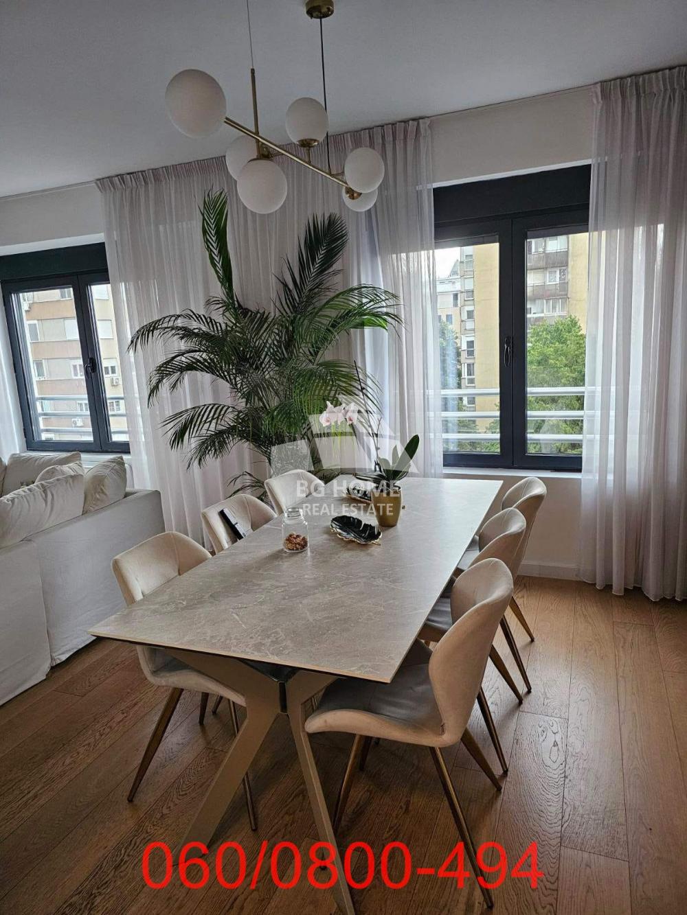 Slika 1 - Južni Bulevar, Četvorosoban stan na prodaju, 106m2, 450.000€