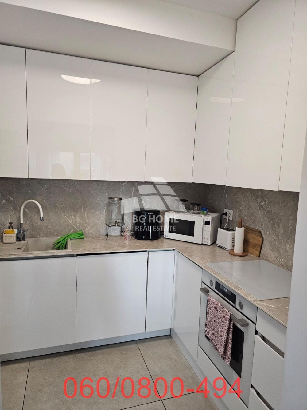 Slika 8 - Južni Bulevar, Četvorosoban stan na prodaju, 106m2, 450.000€