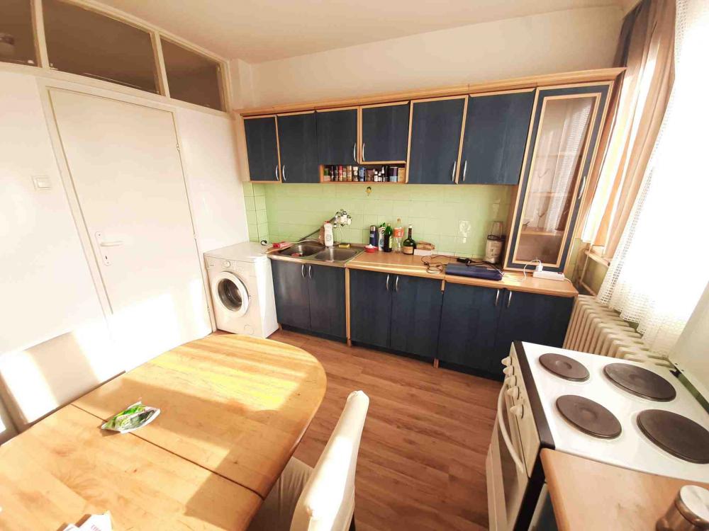 Slika 2 - Bulevar Zorana Đinđića, Dvosoban stan na prodaju, 61m2, 202.000€