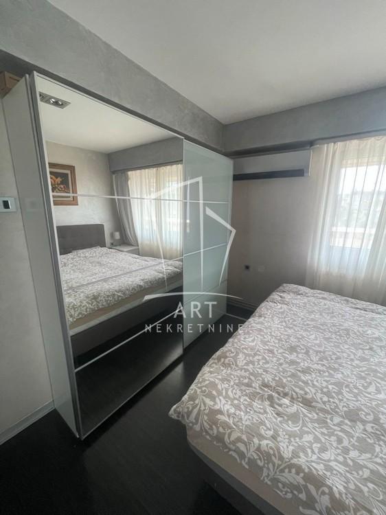 Slika 8 - Džordža Vašingtona, Petosoban stan za izdavanje, 85m2, 1.500€