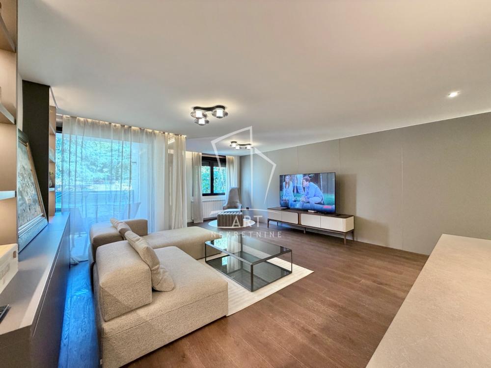 Slika 2 - Marine Veličković, Dvosoban stan na prodaju, 68m2, 246.000€