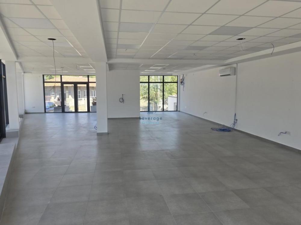 Slika 2 - Smederevski put,  Lokal za izdavanje, 150m2, 2.200€