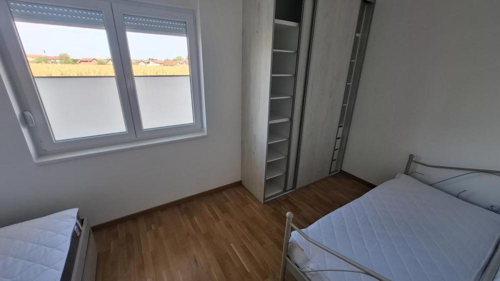 Slika 7 - Jednoiposoban stan za izdavanje, 38m2, 350€